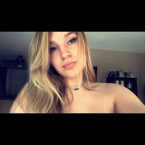 Meet your Posher, Calli